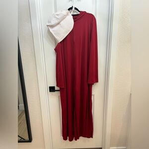 Torrid handmaid‘s tale costume with Bonnet slight where on bonnet